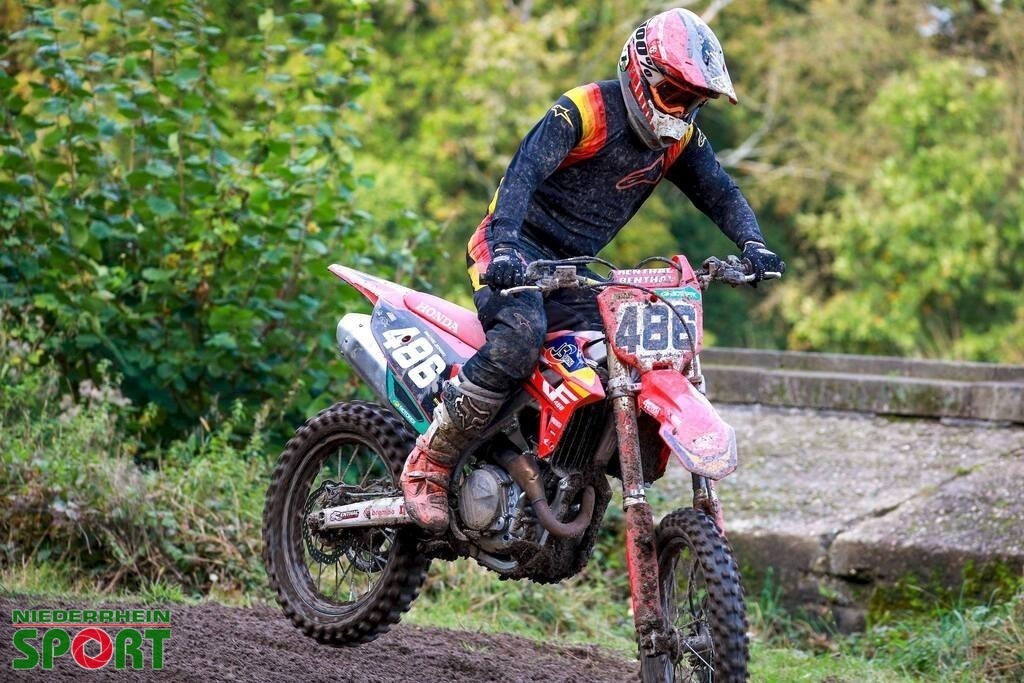 OpenTrack2024_Sonntag_Experten_029 | Bildergalerie von Sport-Ereignissen aber auch von weiteren spannenden Dingen - nicht nur vom Niederrhein. In Anlehnung an den bekannten Spruch von Hanns Dieter Hüsch heißt das Motto: "Niederrhein ist überall".  - Realisiert mit Pictrs.com