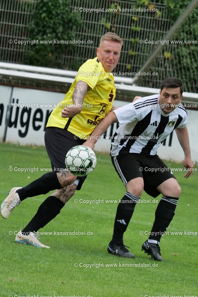 Fußball Kreisliga C : VFB Lohberg 2 - Duisburger FV 08 3 am 17.08.20205 in Dinslaken Lohberg | Fußball Kreisliga C : VFB Lohberg 2 (gelbe Trikots) - Duisburger FV 08 3 am 17.08.20205 in Dinslaken Lohberg - Realisiert mit Pictrs.com