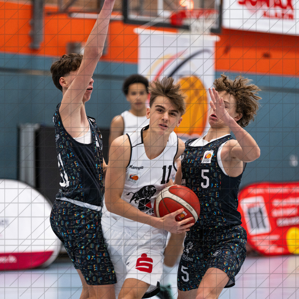 JBBL 24/25 | 23.11.2024 | Charisma Young Bulls vs. UBC Münster  | JBBL 24/25 | 23.11.2024 | Charisma Young Bulls vs. UBC Münster - - - - - CREDIT, www.bullenfotos.de, Martin König, Hörner Weg 40, D-49078 Osnabrück, +4917663732967, Nutzung und Weitergabe nur zu den vereinbarten Zwecken. Presseanfragen an Urheber. Alle Rechte beim Urheber. - - - - - - Realisiert mit Pictrs.com