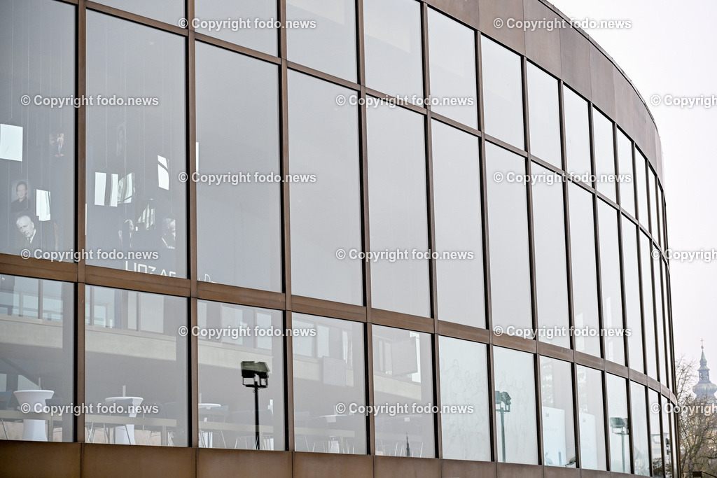 Brucknerhaus Linz_ 14.03.2024-8 | 14.03.2024, Linz, AUT, Brucknerhaus, im Bild Brucknerhaus, Konzerthaus, Brucknerorchester, Veranstaltungshaus, Liva, Donaulaende




