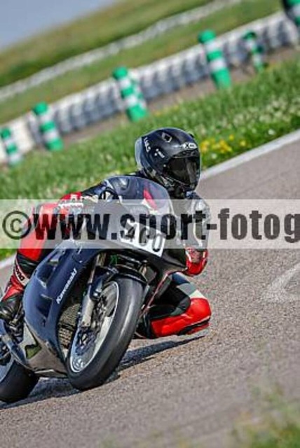 spof4366 | Professionelle Fotos von Sportveranstaltungen, aber auch Hochzeiten und anderen Events. - Realisiert mit Pictrs.com