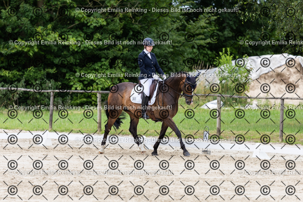 CL5A8135 | Emilia Reinking Fotografie - Realisiert mit Pictrs.com