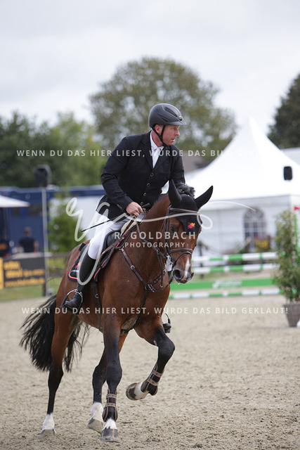 1J2A1232Michael Grimm_ Diabold U.P._ Kn1053_ Havekost | Foto- und Videografie für alles rund ums Pferd. Hochwertige Bilder und Videos vom Spring- und Dressurreiten, Voltigieren & mehr. Jetzt aktuelle Veranstaltungen und Preise im Shop ansehen. - Realisiert mit Pictrs.com