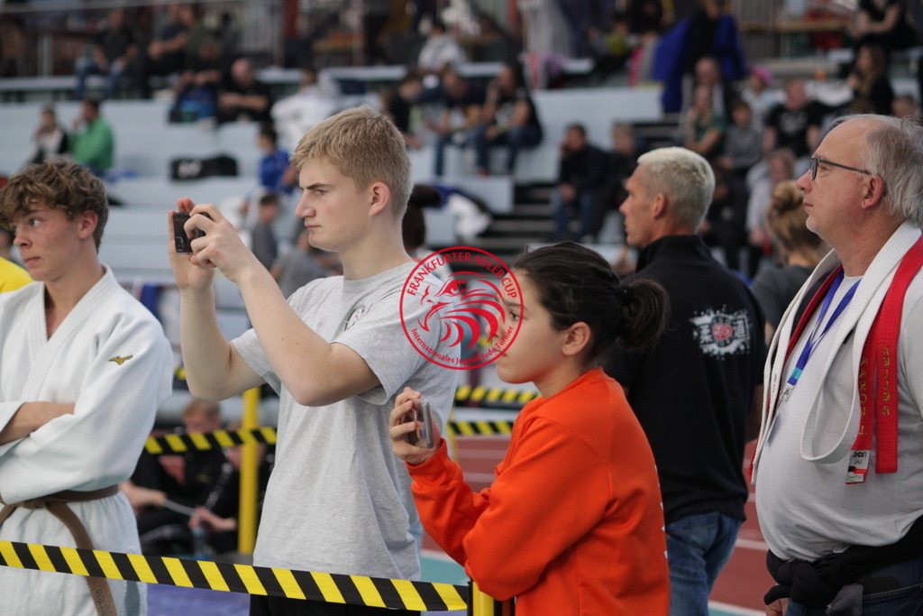 IMG_4738 | Fotos vom Adler Cup - Pictures from Adler Cup

Hier findet Ihr alle Eindrücke und großen Momente der Adler Cup Wochenenden. Here you will find all impressions and great moments of the Adler Cup weekends. - Realisiert mit Pictrs.com