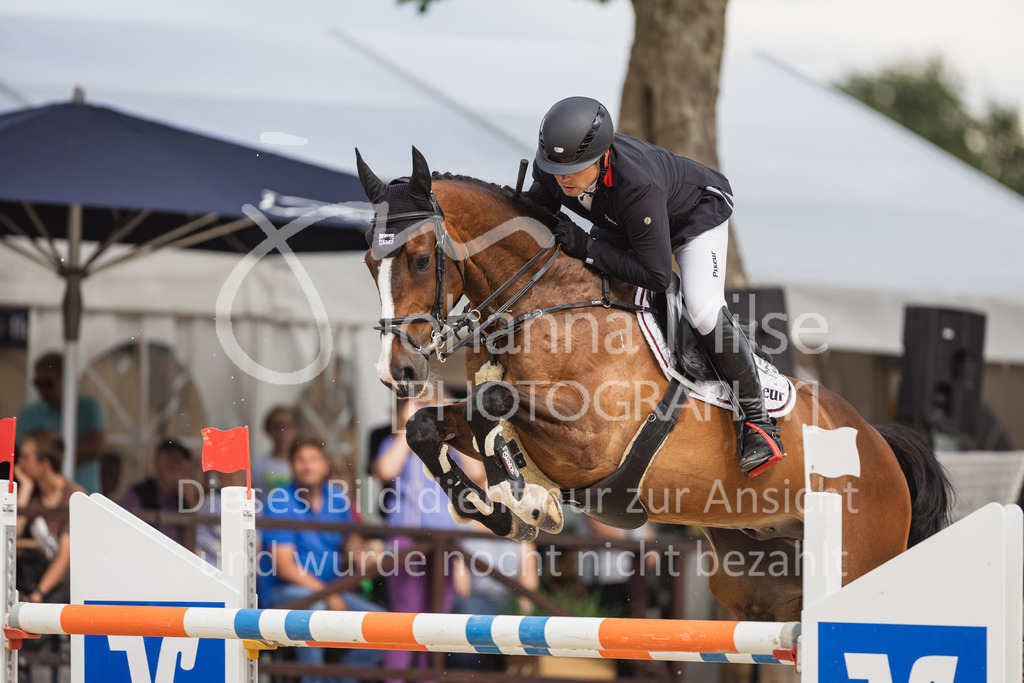 230729_BHO_S1-Spr-814 | Deine schönsten Turniermomente als professionelle Fotos! Entdecke hochwertige Pferdesport-Fotografie im Online-Shop. Jetzt Fotos finden & bestellen!