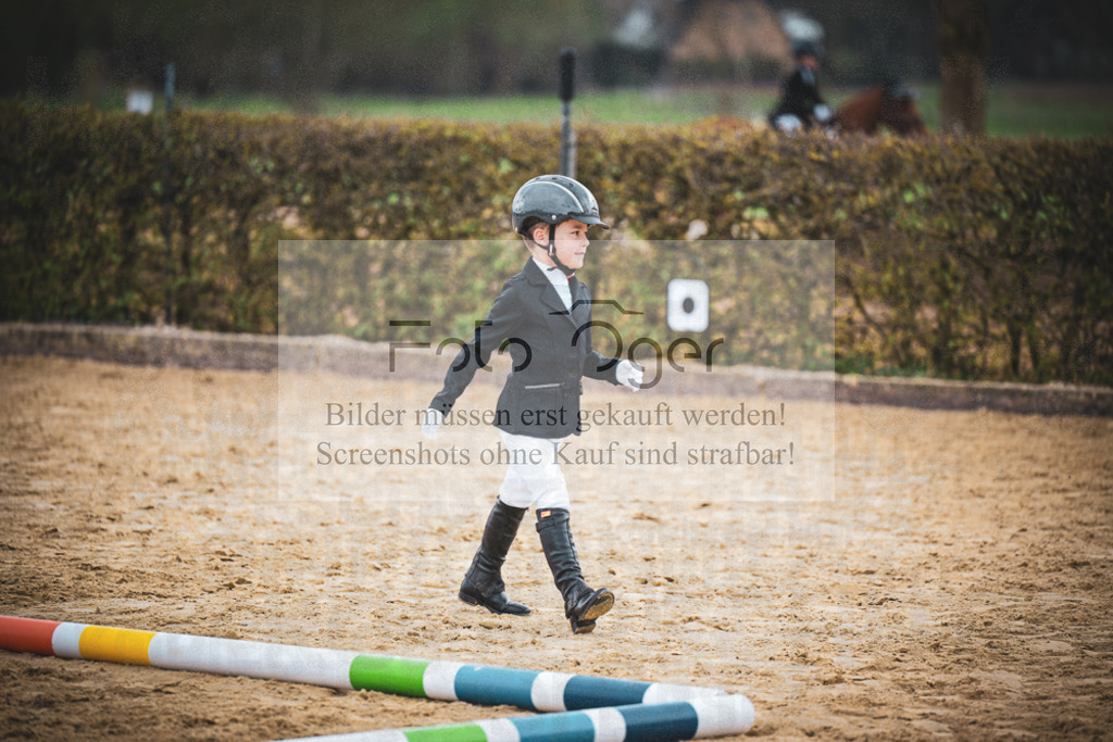 DOS_8951 | Entdecke hochwertige Reitturnierfotos von Foto Oger. Professionell, emotional und authentisch – jetzt Lieblingsmomente im Shop bestellen.Deutschlandweite Turnierfotografie. - Realisiert mit Pictrs.com