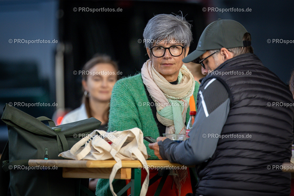 21. ASV Nachtlauf; Koeln, 08.05.24 | Impressionen vom 21. ASV Nachtlauf am 08.05.24 am Tanzbrunnen in Koeln. Foto: BEAUTIFUL SPORTS/Axel Kohring