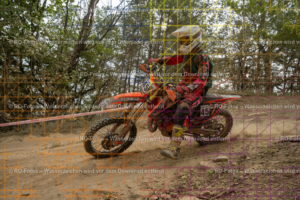 Niederwürzbach 4 Lauf-1324 | Sportfotografie von RO-Fotos: Motorsport, Motocross, Enduro, Laufveranstaltungen und Triathlon. Professionelle Fotos von Sportlern und Events. - Realisiert mit Pictrs.com