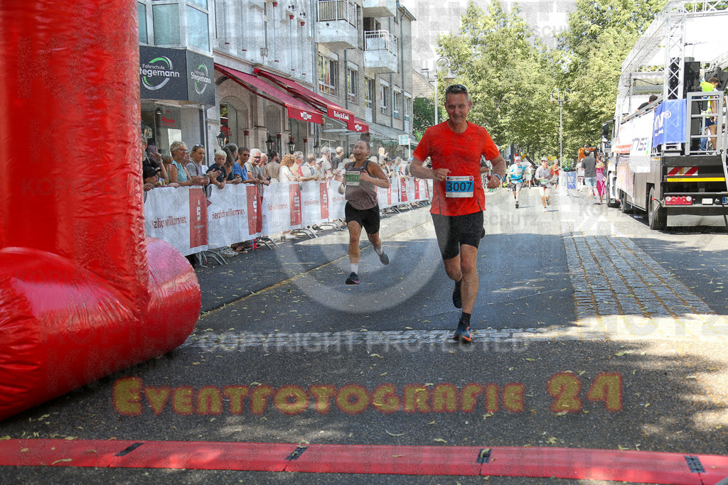 250621_1207_EX1_4929 | Sportfotografie im Rhein-Sieg Kreis, Köln, Bonn, NRW, Rheinland Pfalz, Hessen, etc. Unser Tätigkeitsfeld umfasst den Laufsport vom Volkslauf über den Marathon, Duathlon, Triathon bis zum Ultralauf wie Kölnpfad Ultra oder Schindertrail.