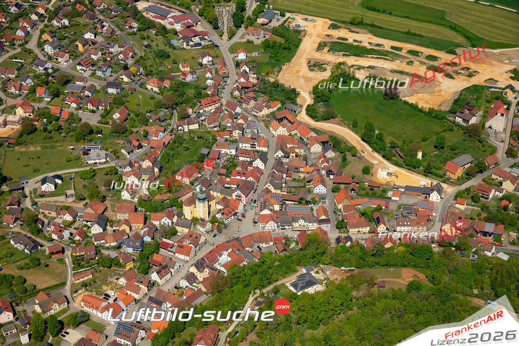 Luftaufnahme von Königstein - Die Luftaufnahme wurde 2025 vom UL-Flugzeug heraus erstellt ( keine Drohne ) - Hochauflösende Luftaufnahme - für professionelle Ausdrucke geeignet. Die Geschenkidee !Mit Lizenz und Bildrechte bestellbar