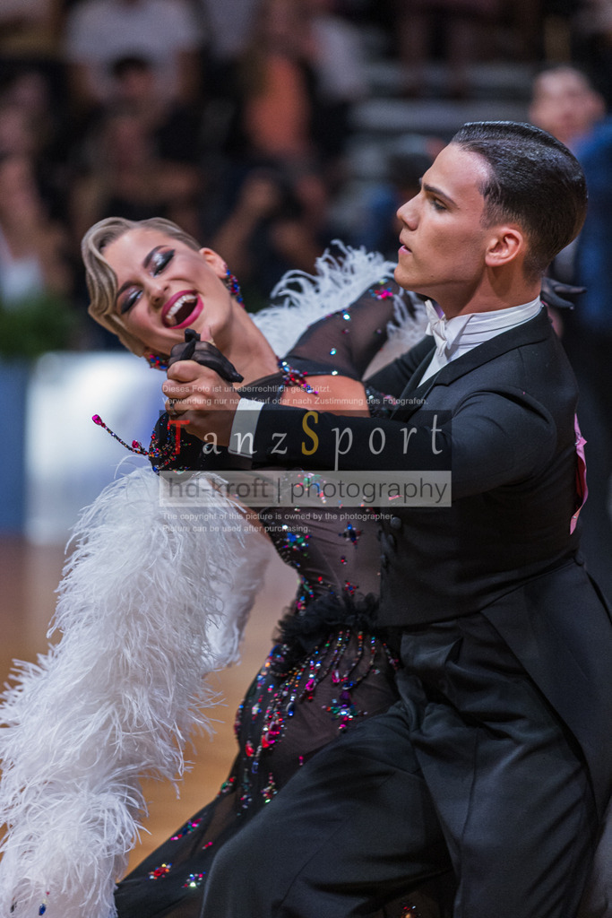 20250819_WDSF-Open-Std-Youth_1089 | Tanzsportbilder, Standardtanz, Lateintanz, WDSF, DTV, LTVB, dancecomp, goc, hessen tanzt, blaues band der spree, walzer, tango, wiener walzer, slowfox, quickstepp, samba, rumba, cha-cha-cha, paso doble. jive, hd-kroft photography, turniertanzsport