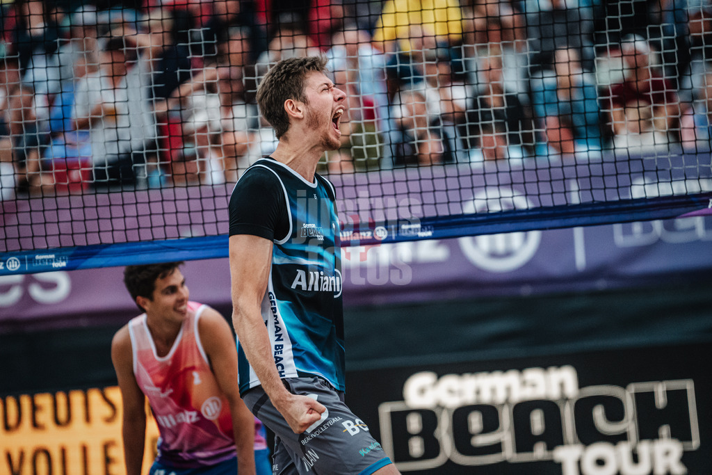 Beachvolleyball | Männer | Allianz German Beach Tour 2024 | Tourstop Kühlungsborn 2 | 17.08.2024 | Milan Sievers jubelt