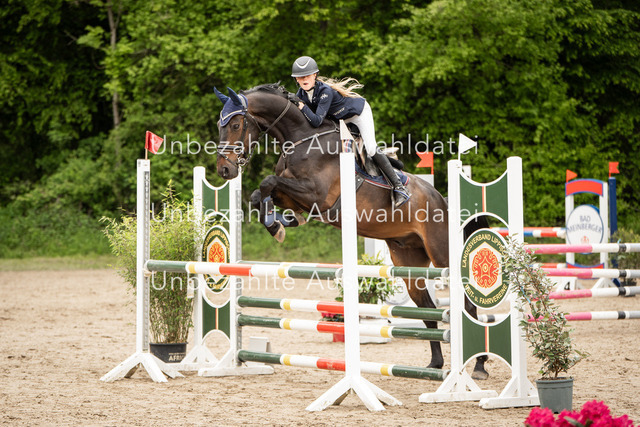 Bad_Meinberg_00179 | saradresslerfotografie - Realisiert mit Pictrs.com