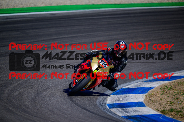 MaZZes_Fotomatrix_20250407_6007705_6962 | GELB