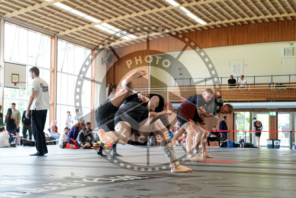 20240608PBB02504 | Fighters compete during the ILLCS VII summer edition luta livre competition in Hannover, Germany, on June 8, 2024.