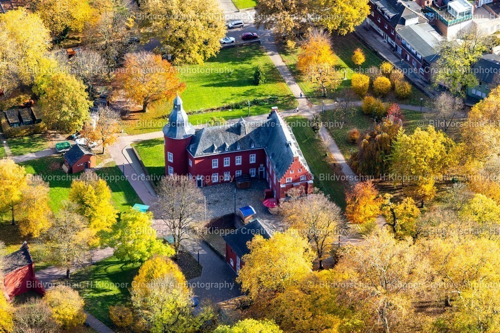 Luftbilder Alsdorf-7465 | Burganlage der Veste " Burg Alsdorf " an der Burgstraße, Cäcilienstraße in Alsdorf im Bundesland Nordrhein-Westfalen, Deutschland - Realisiert mit Pictrs.com