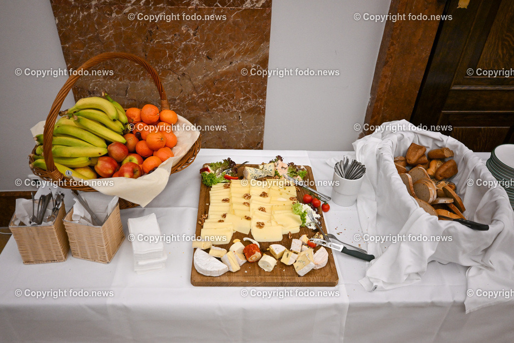 Landhaus Linz_ Promenade_ Landtagssitzung_ 07.03.2024-83 | 07.03.2024, Landhaus Linz AUT, Promenade, Landtagssitzung, im Bild Verpflegung der Betriebskueche Land Ooe