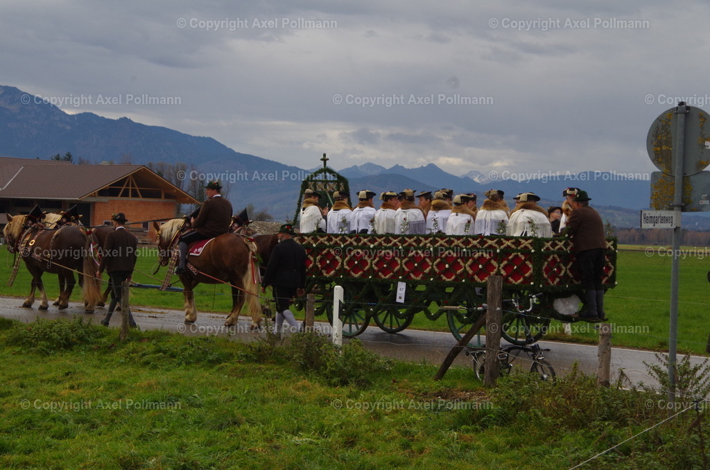 IMGP0400 | fotografiert von Axel PollmannLeonhardi Wallfahrt Benediktbeuern und Murnau, Fronleichnam, Fasching, Landschaft im Loisachtal und Benediktbeuern  - Realisiert mit Pictrs.com