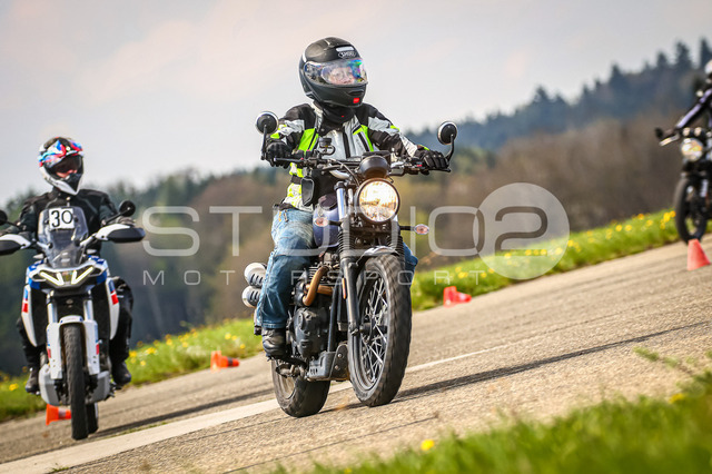 0011-260419_NOE-017_11 | Deine Full-Service-Agentur für ✔️Videoproduktionen und ✔️Motorsportfotografie Jetzt Angebot anfragen!