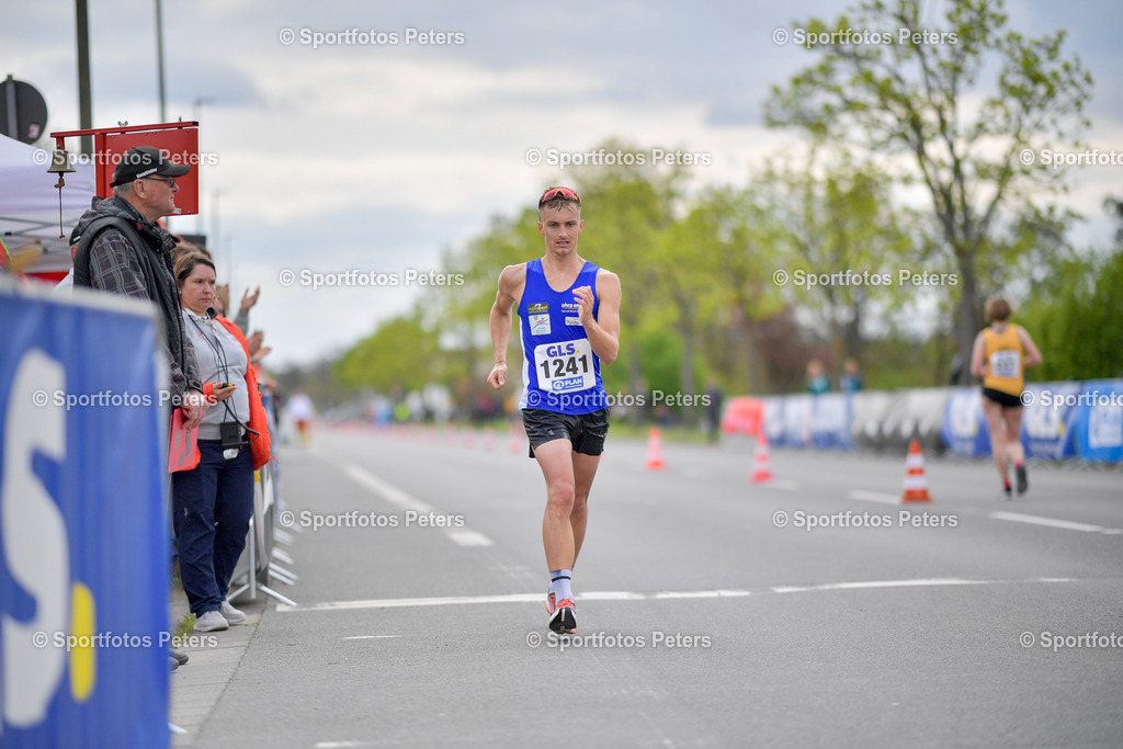 _KP19187_1 | 13.04.2025, xkaix, Leichtathletik Deutsche Meisterschaft 2025, Straßengehen v.l.  - Realisiert mit Pictrs.com