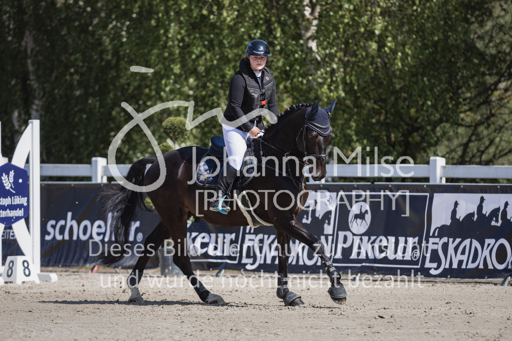 230519_MayDays_Stil-A2-U25-129 | Deine schönsten Turniermomente als professionelle Fotos! Entdecke hochwertige Pferdesport-Fotografie im Online-Shop. Jetzt Fotos finden & bestellen!