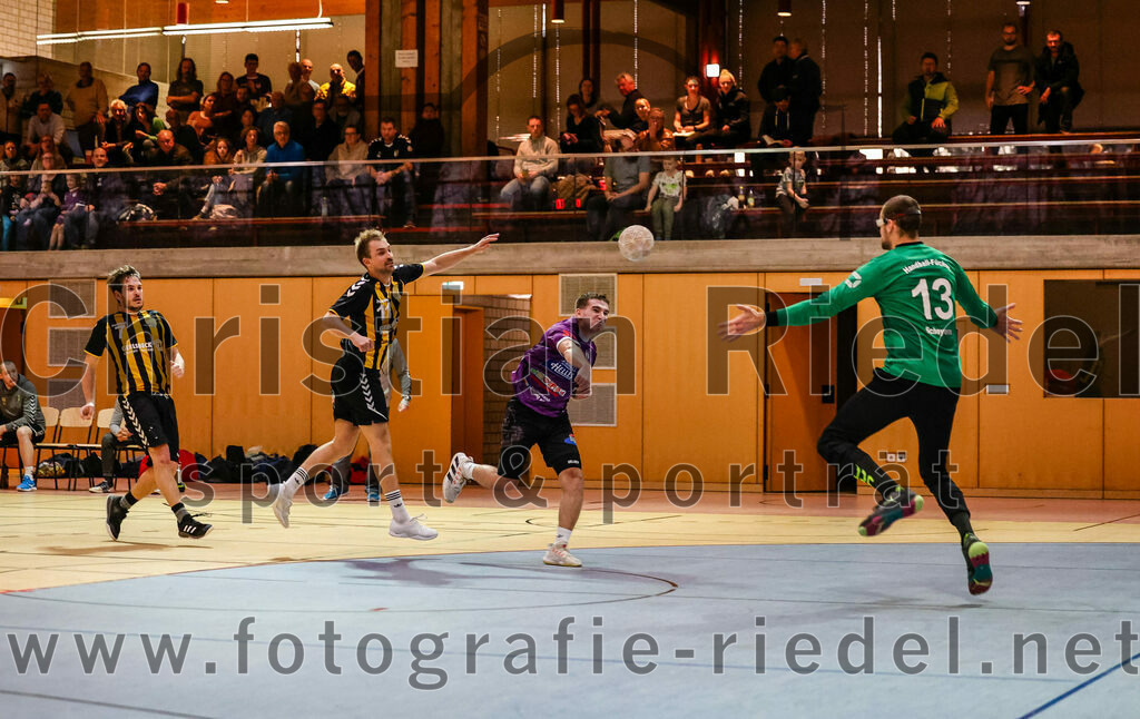 2023-12-16_066_SpVgg_Altenerding_gegen_HF_Scheyern | Erding, Deutschland, 16.12.2023:
Handball, Bezirksoberliga Männer 2023 / 2024, 11. Spieltag, SpVgg Altenerding gegen HF Scheyern, Endergebnis: 33:21

Foto: Christian Riedel / fotografie-riedel.net