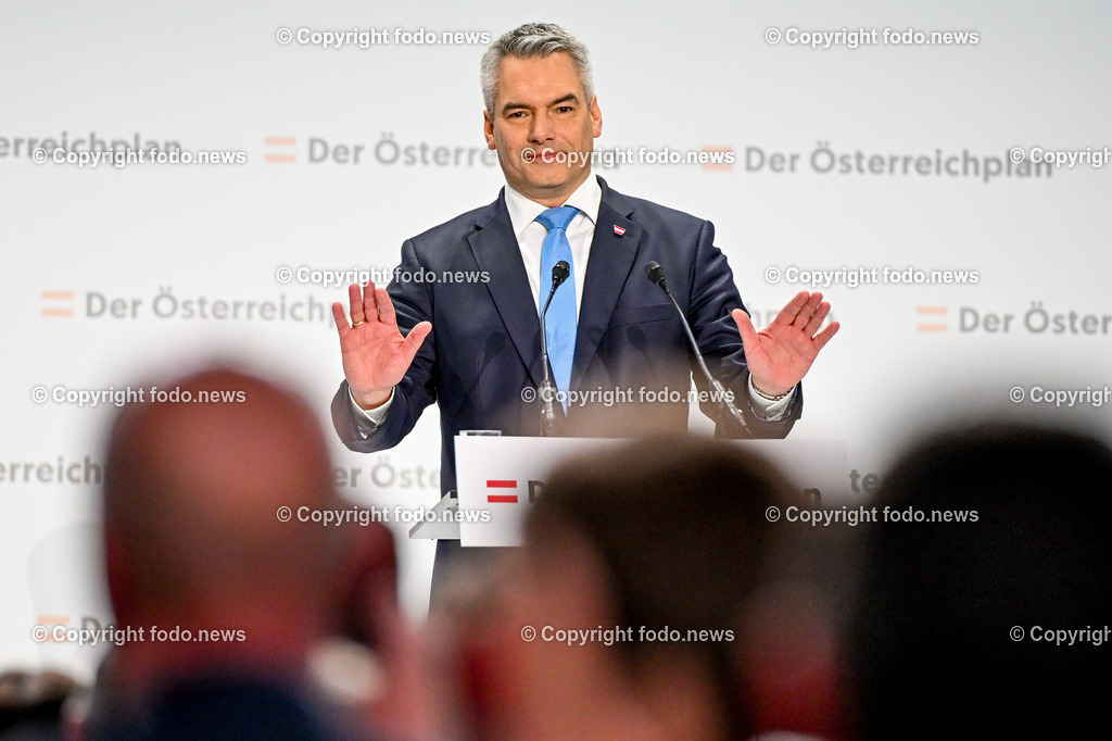 Der Oesterreichplan_ OeVP_ Wels_ 26.01.2024-50 | 26.01.2024, Wels, AUT, ÖVP, Der Österreichplan, im Bild BK Karl Nehammer (VP, Bundeskanzler)