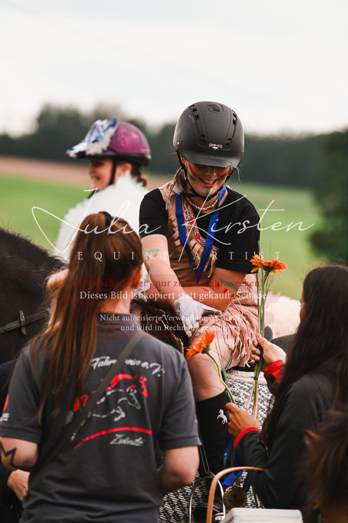 DSC_7668 | Pferde- und Turnierfotografie in Westsachsen. Pferdeportraits, Auftragszeichnungen und intuitive Kunst.