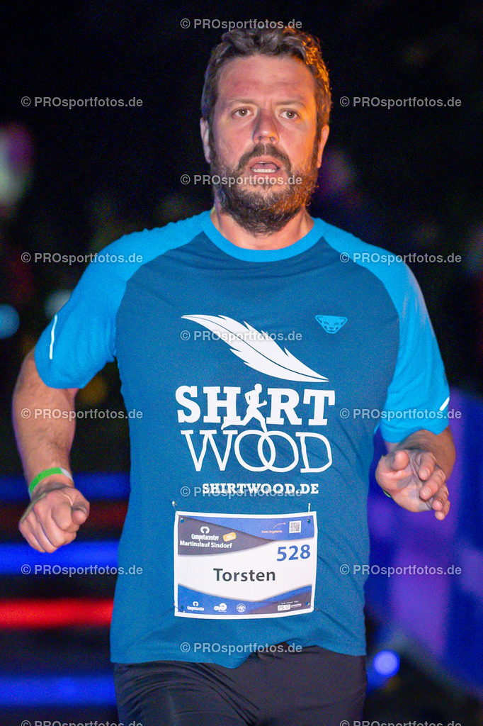 Computacenter Martinslauf Sindorf 2022 in Kerpen-Sindorf, 10.11.2022 | Impressionen vom Computacenter Martinslauf Sindorf 2022 am 10.11.2022 in Kerpen-Sindorf (Nordrhein-Westfalen).