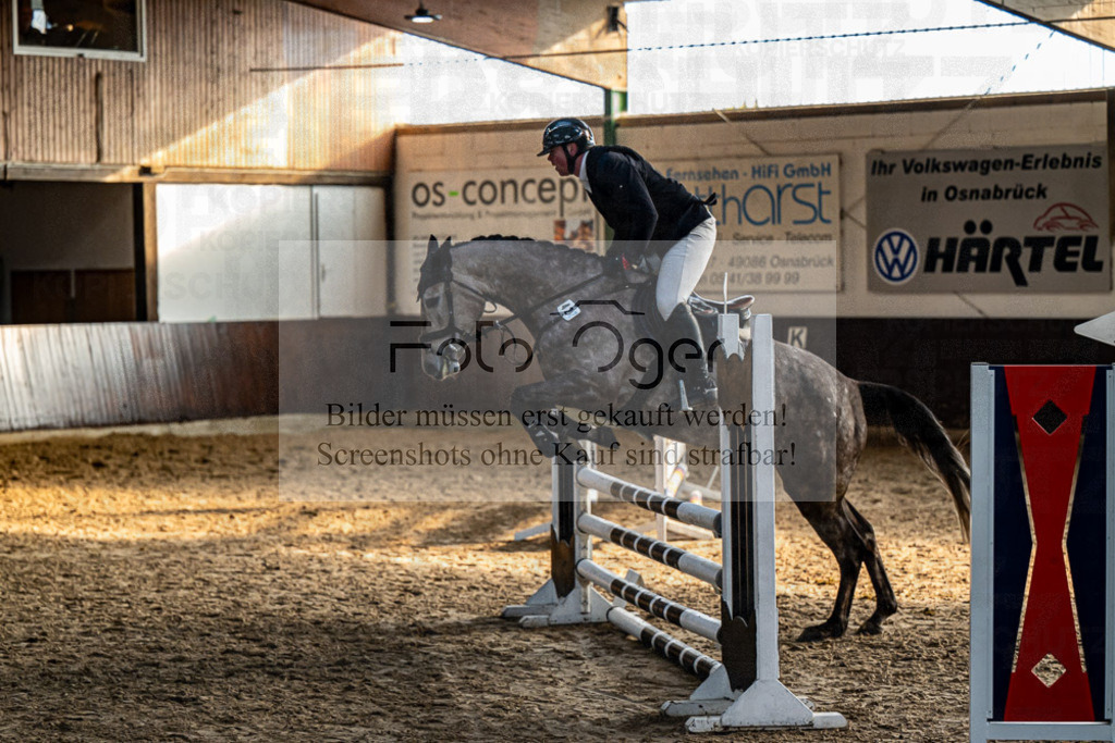 20240308-DOS_2709 | Entdecke hochwertige Reitturnierfotos von Foto Oger. Professionell, emotional und authentisch – jetzt Lieblingsmomente im Shop bestellen.Deutschlandweite Turnierfotografie. - Realisiert mit Pictrs.com