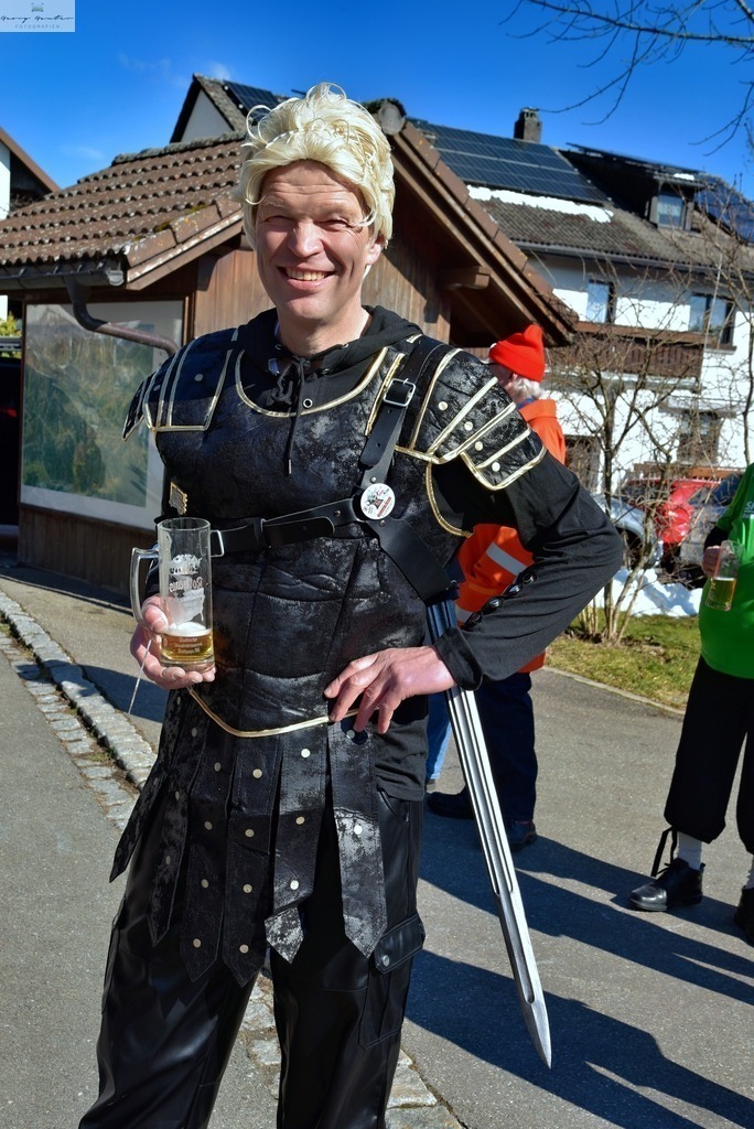 PF Fasnacht _25-7-RA | Fotoblog Schwarzwald, Foto Blog Wiesental, Pfaffenberg, Winterzauber, Zeller Bergland, Zell im Wiesental, Fotoblog Wiesental, Landschaftsfotos, Bilder Wiesental, Natur, Naturbilder, Fastnacht, Zeller Fastnacht, Zeller Fasnacht, Zeller Bergland, Belchen, - Realisiert mit Pictrs.com