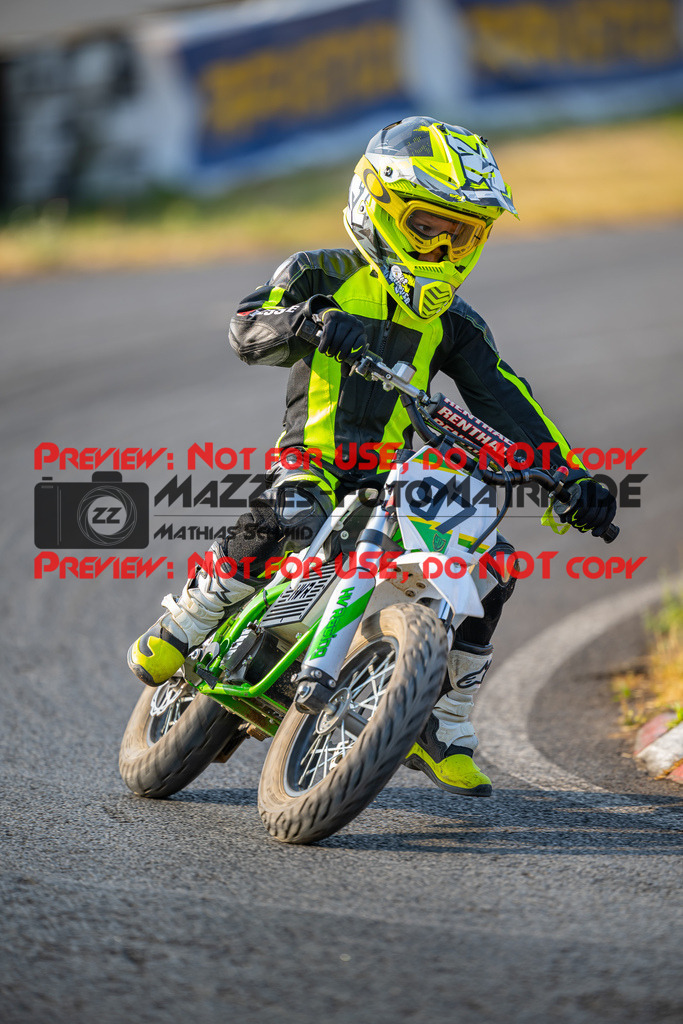 MaZZes-Fotomatrix-20260816-609982 | ROOKIES