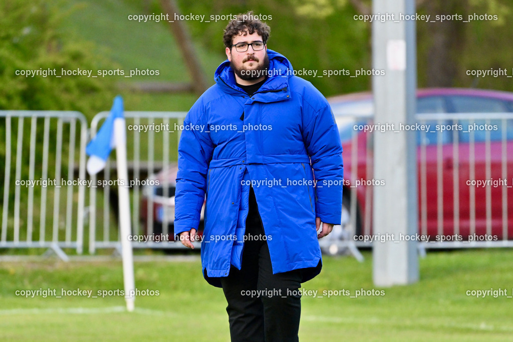 Dellach Gail vs. Rapid Lienz | Headcoach Rapid Lienz Tolga Sarisaltik, Dellach Gail vs. Rapid Lienz, Dellach Gail vs. Rapid Lienz am 26.04.2024 in Dellach (Sportplatz Dellach Gail), Austria, (Photo by Bernd Stefan)