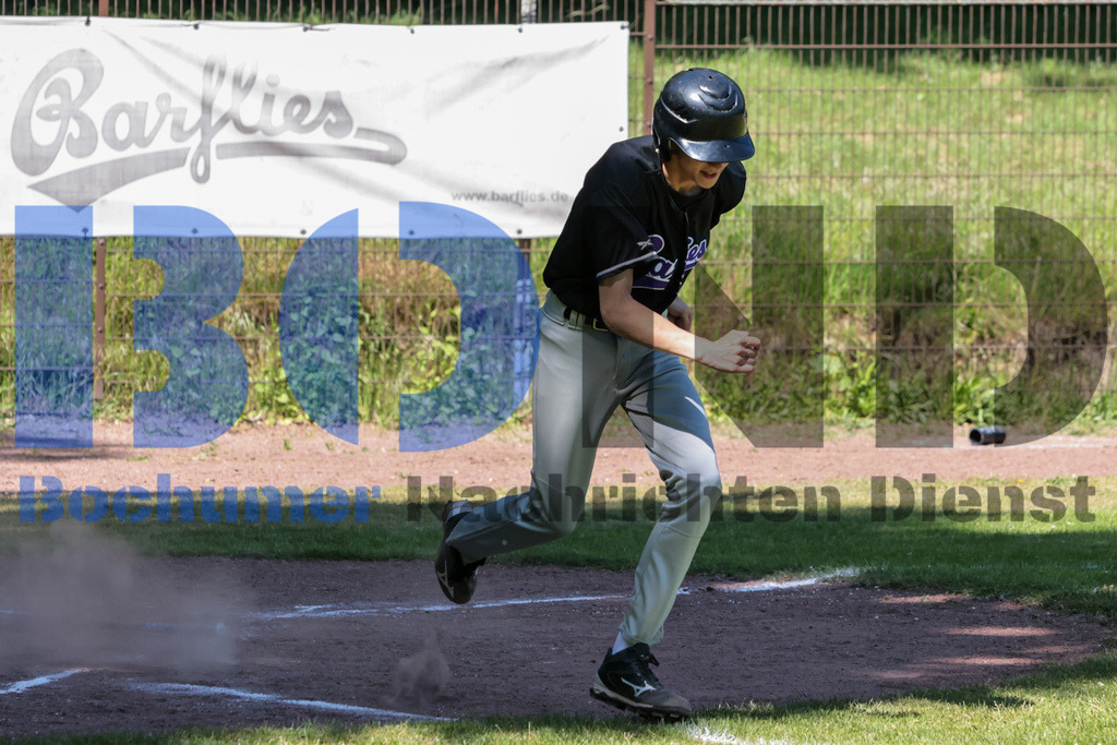 SES_BOCLIP20250510-14 | bond - Realisiert mit Pictrs.com