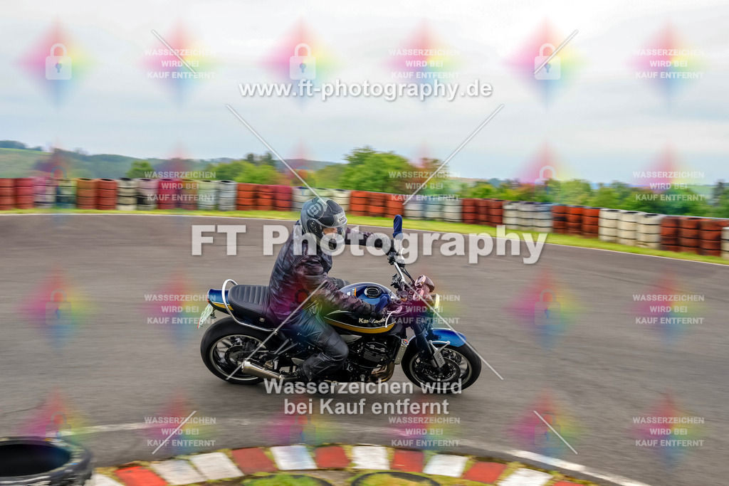 OBK-5723 | Hier findet Ihr Bilder von Touristenfahrten auf der Nürburgring Nordschleife oder von anderen Veranstaltungen die ich besucht habe. Viel Spass beim Durch Schauen 