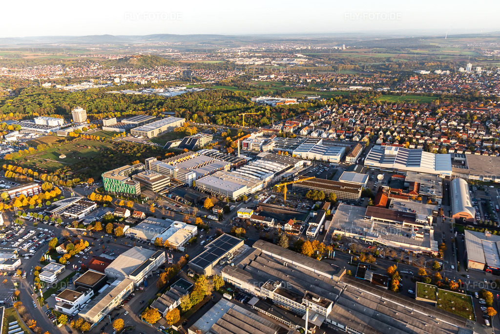 Luftbild: Industriegebiet West im Ortsteil Pflugfelden in Ludwigsburg im Bundesland Baden-Württemberg in Deutschland. Foto: IMG_119113.jpg vom 14.10.2019 durch Werner Riehm/FLY-FOTO.de