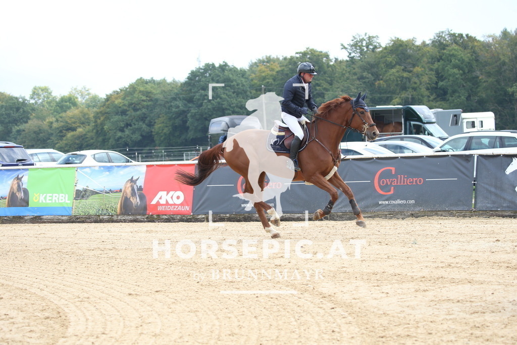 DL2Q4665 | Willkommen bei Brunnmayr - Design & Fotografie – Ihrem Spezialisten für Reitturniere und Pferdeveranstaltungen in Oberösterreich, Salzburg und Bayern! Seit über 17 Jahren sind wir leidenschaftlich dabei.