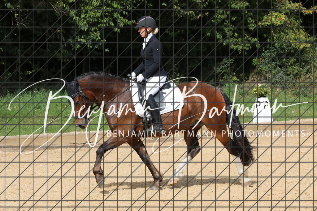 AZ2A2610 | Benjamin Bartmann Photomoments