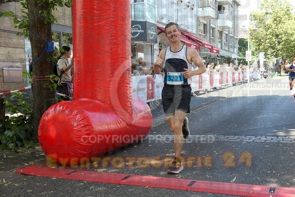 250621_1151_EX1_4177 | Sportfotografie im Rhein-Sieg Kreis, Köln, Bonn, NRW, Rheinland Pfalz, Hessen, etc. Unser Tätigkeitsfeld umfasst den Laufsport vom Volkslauf über den Marathon, Duathlon, Triathon bis zum Ultralauf wie Kölnpfad Ultra oder Schindertrail.