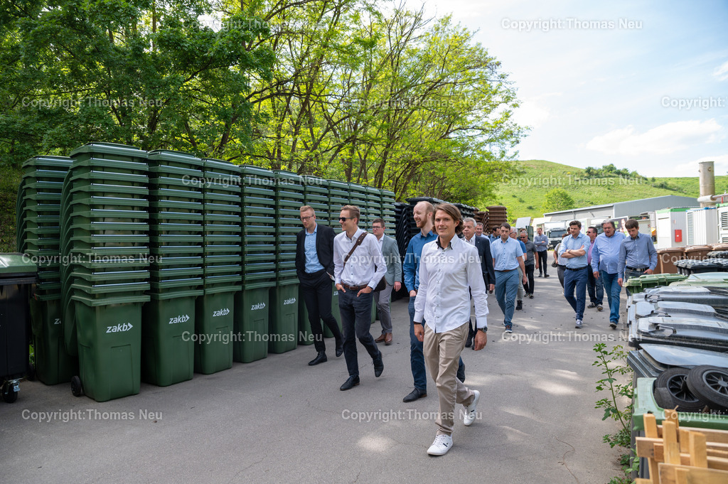 DSC_5549 | ETA-Plus Netzwerktreffen: Wasserstofffahrzeuge, Zweckverband Abfallwirtschaft Kreis Bergstraße, Lampertheim, die Besichtigung der Erzeugeranlagen beim ZAKB mit Christopher Göttelmann, ,, Bild:  Thomas Neu