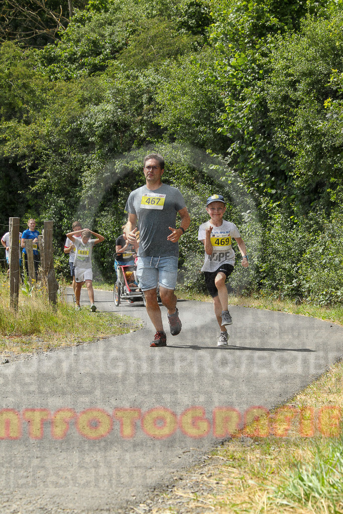 220625_1520_EV4_3862 | Sportfotografie im Rhein-Sieg Kreis, Köln, Bonn, NRW, Rheinland Pfalz, Hessen, etc. Unser Tätigkeitsfeld umfasst den Laufsport vom Volkslauf über den Marathon, Duathlon, Triathon bis zum Ultralauf wie Kölnpfad Ultra oder Schindertrail.