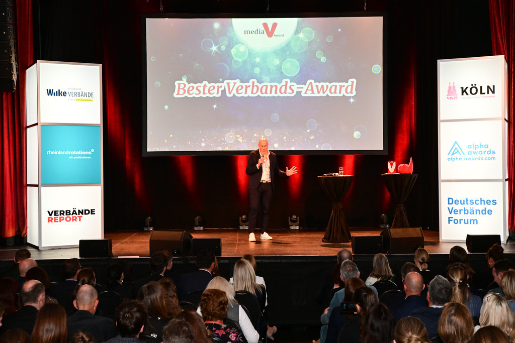 0305Media_V_Award_2025_Foto_Stefan_Wernz | Fotograf Köln - Realisiert mit Pictrs.com