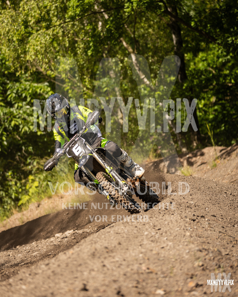 866A1103 | mxndyyvipix