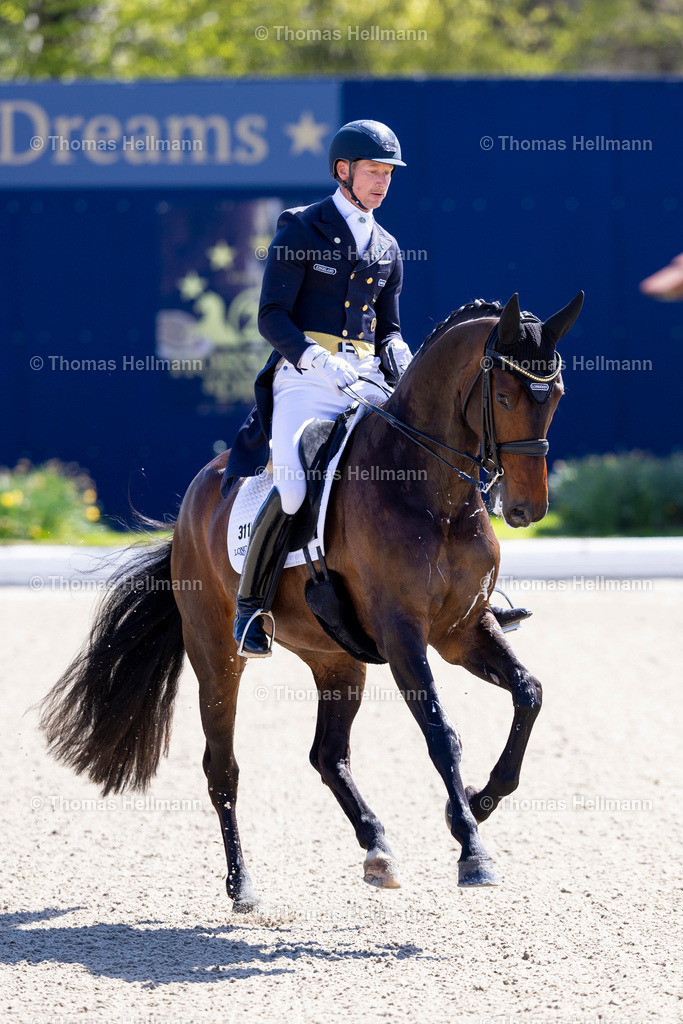 TH_311-KITTEL Patrik (SWE)_ J_ADORE DIOR H_36570 | Horses &amp; Dreams 2026 am 26.04.26 in Hagen a.T.W., Thomas Hellmann, 311KITTEL Patrik (SWE), J'ADORE DIOR H