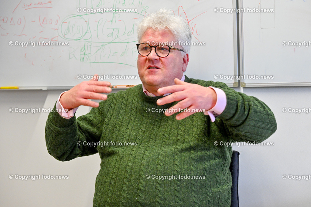 Sepp Hochreiter_ JKU-Institut fuer Machine Learning_ 09.02.2024-1jpg | 09.02.2024, Johannes Kepler Universitaet Linz, AUT, JKU, Johannes Kepler Universitaet Linz, im Bild Sepp Hochreiter (JKU, Leitung Institut fuer Machine Learning)