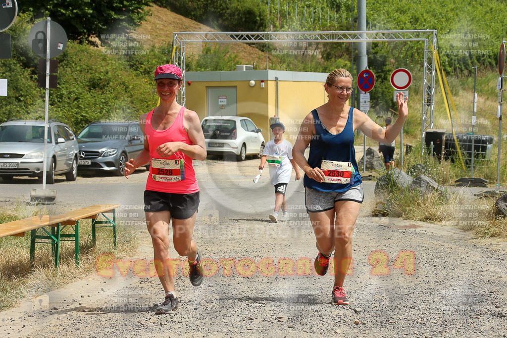220618_1343_EX1_0787 | Sportfotografie im Rhein-Sieg Kreis, Köln, Bonn, NRW, Rheinland Pfalz, Hessen, etc. Unser Tätigkeitsfeld umfasst den Laufsport vom Volkslauf über den Marathon, Duathlon, Triathon bis zum Ultralauf wie Kölnpfad Ultra oder Schindertrail.
