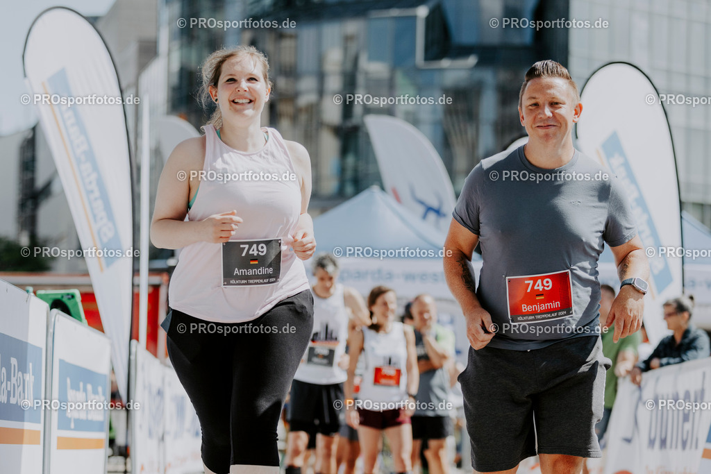 240825_Treppenlauf-193 | Professionelle Fotos Ihrer Laufsportveranstaltung.