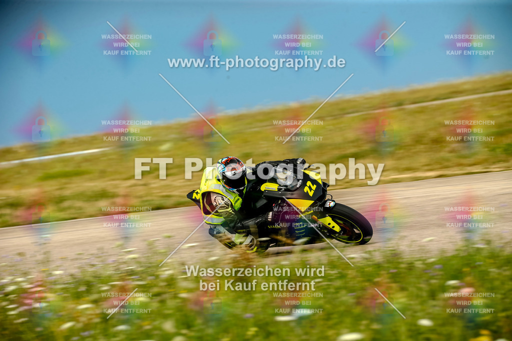 Chambley Juli-0811 | Hier findet Ihr Bilder von Touristenfahrten auf der Nürburgring Nordschleife oder von anderen Veranstaltungen die ich besucht habe. Viel Spass beim Durch Schauen 