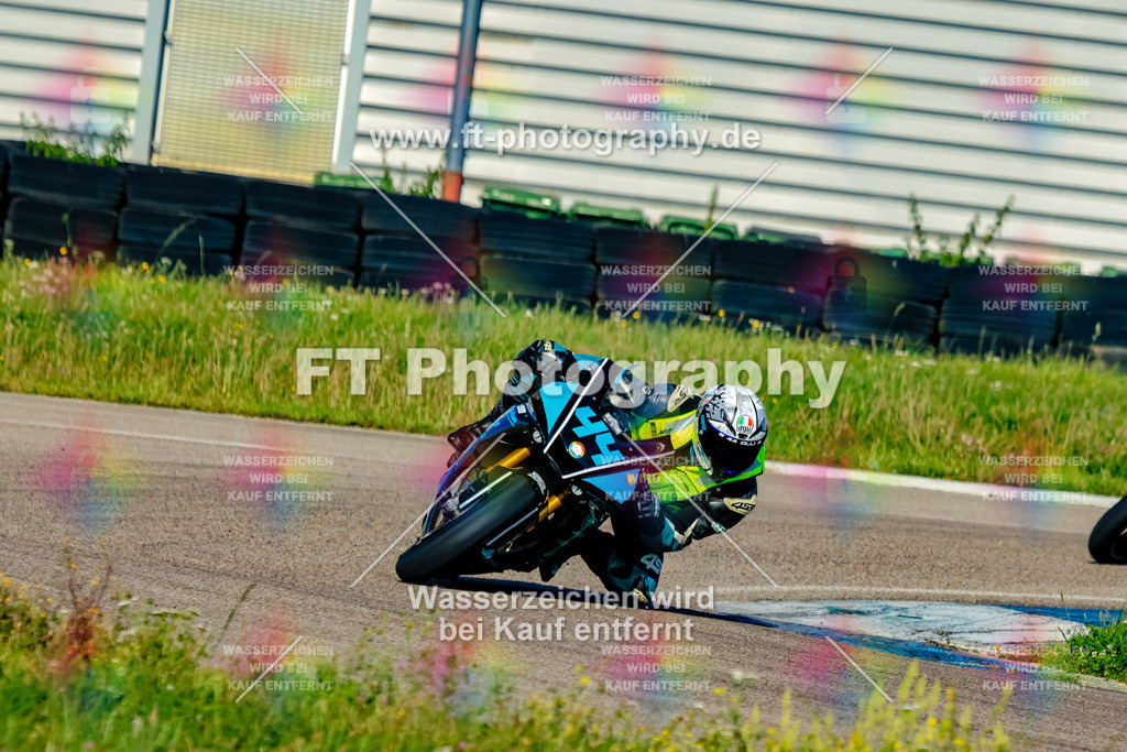 044-1497 | Hier findet Ihr Bilder von Touristenfahrten auf der Nürburgring Nordschleife oder von anderen Veranstaltungen die ich besucht habe. Viel Spass beim Durch Schauen 