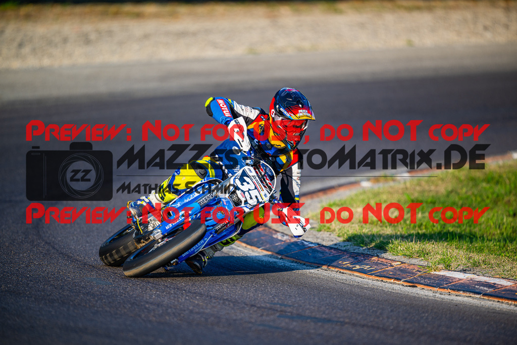 MaZZes_FotoMatrix_231014_9578 | S2